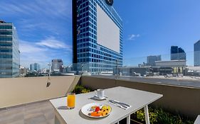 Isaaya Hotel Boutique By Wtc